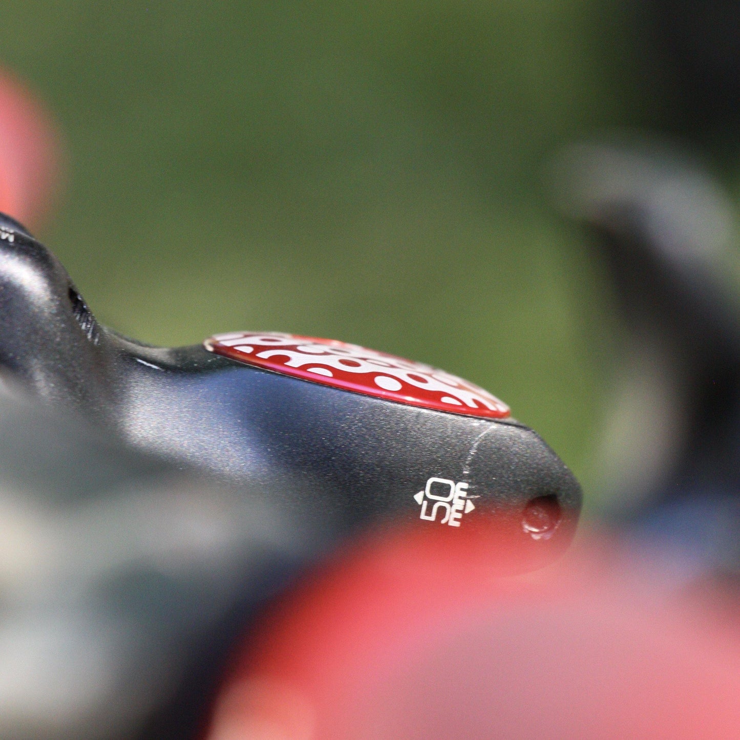 ‘Infinity’ Top Cap (with bolt) - capsmith.cc